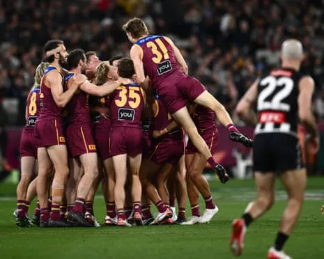 Brisbane Demolish Collingwood to Claim Championship Clash With The Cats